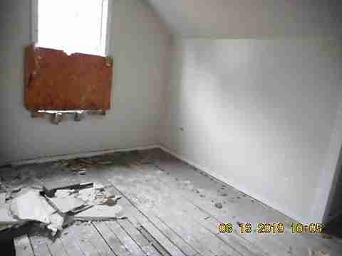 15702 Stansbury (30)_m.jpg